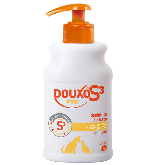 Champô desinfetante para cão e gato - DOUXO S3 Pyo